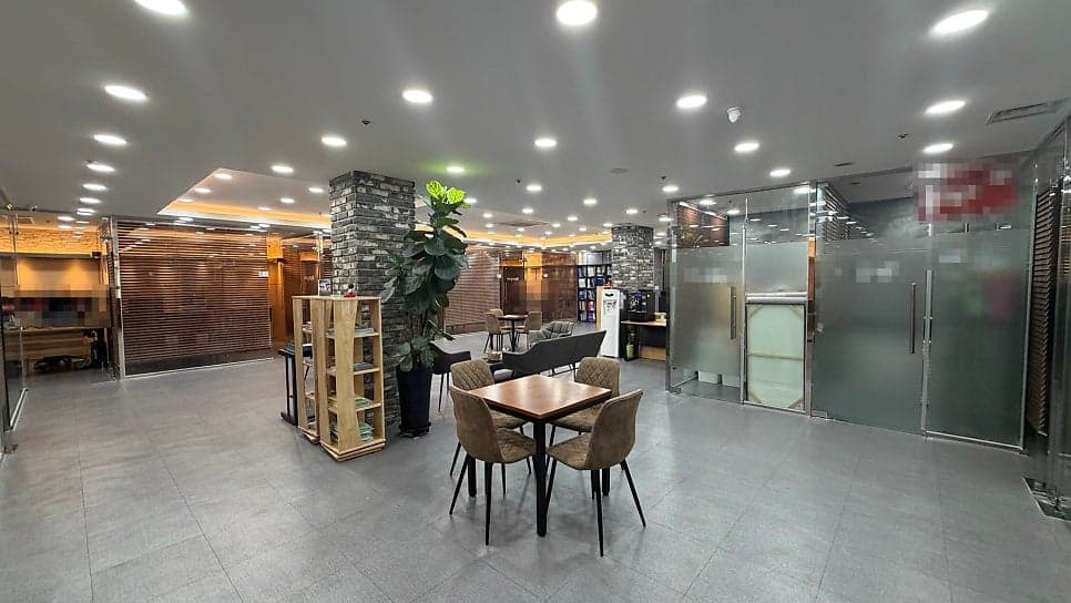 강남역 효봉빌딩 10층 | 전용 90평 병원 사진 2