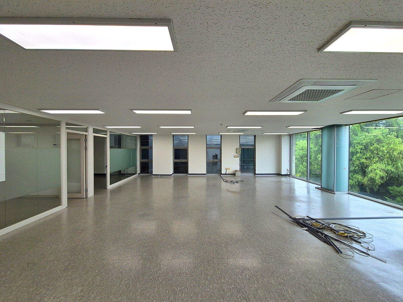 선릉역 메디스퀘어 4층 | 전용 55평 인테리어 오피스 사진 4