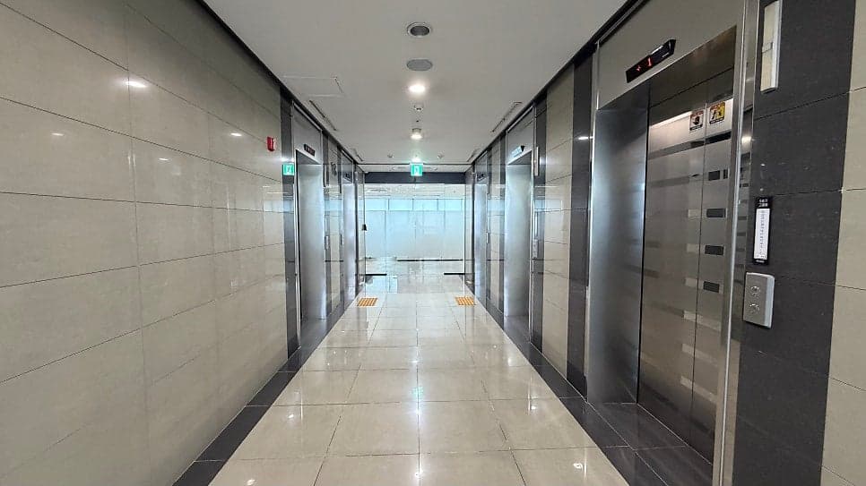 잠실역 한국루터회관 19층 | 전용 228평 오피스 사진 3