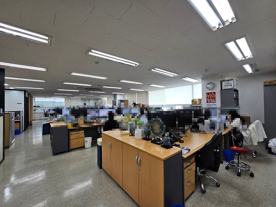 강남구청역 삼성당빌딩 6층 | 전용 141평 인테리어 오피스 사진 3