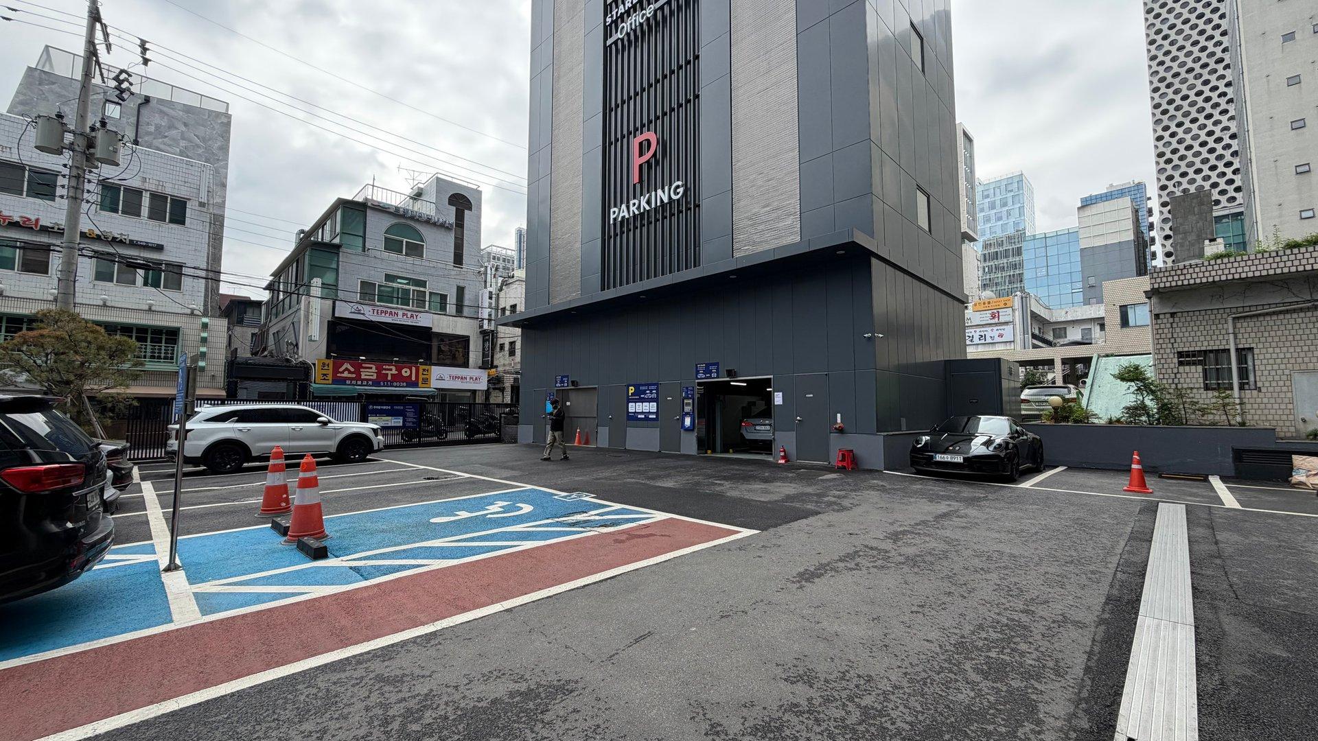 신논현역 센트럴스퀘어강남 6층 | 전용 103.7평 병원 사진 4
