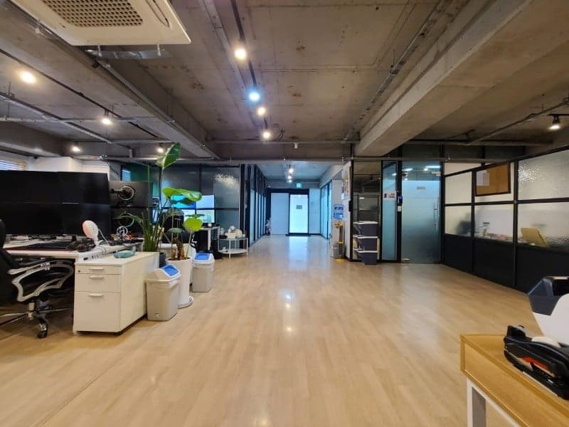 강남구청역 동양애니메이션빌딩 5층 | 전용 81평 인테리어 오피스 사진 2