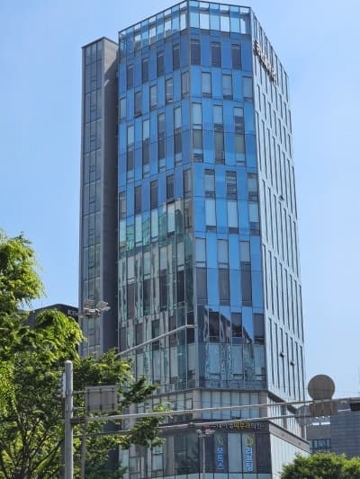 경남제약타워 외관